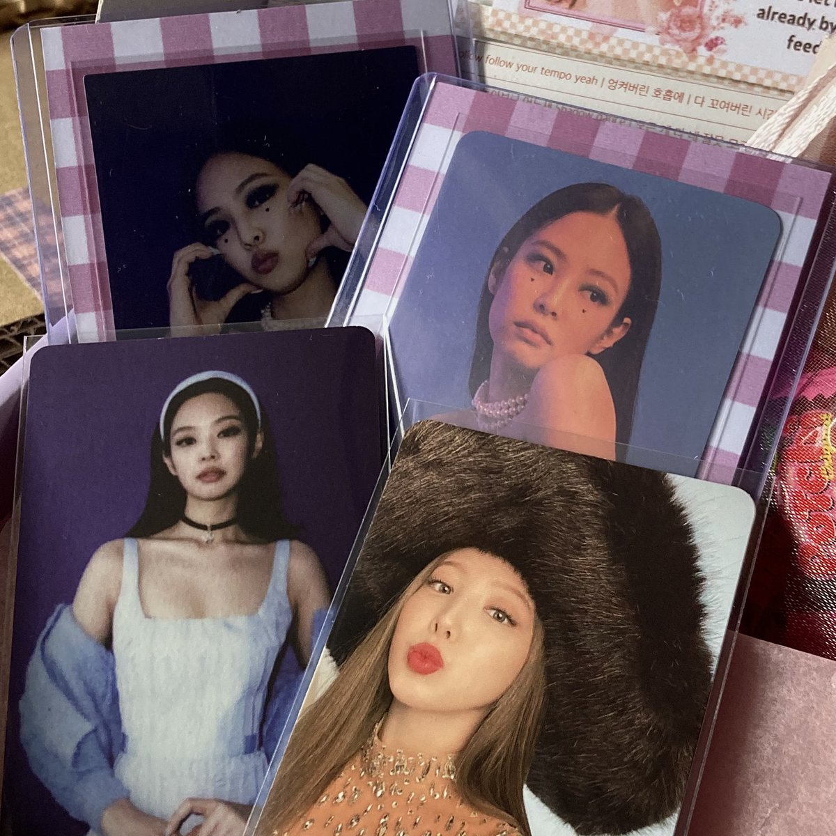 moominbbyy's tweet photo. ✿ 𓈒 today’s love &amp; happy mail .˚ ぅ 📦 ♡︎

         jennie and nayeon came home safely <3 thank you so much @jnklvrica for letting me adopt these two pretty girls! grabe sparks nila lalo na ng packaging and freebies mo 💗 ‘till next time! 🫶🏻

// #ickzchrew 💌 #misamails . . ! https://t.co/ibD8imYoHf