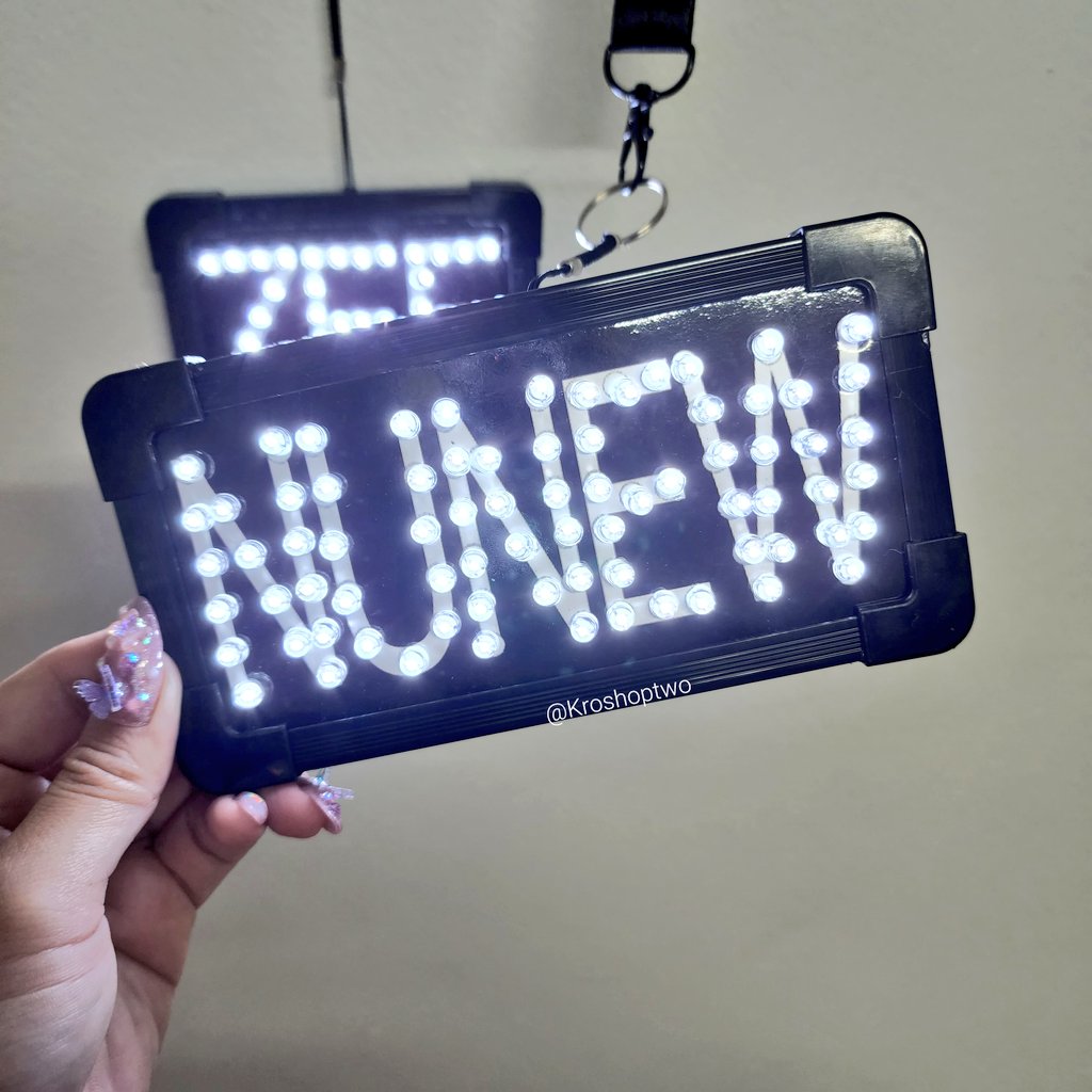 KroShopTwo's tweet photo. Pls RT🔃
[พร้อมส่ง] ป้ายไฟจิ๋ว #ZeeNuNew

ป้ายไฟ + สายคล้องคอ
ZEE = 380฿
NUNEW = 460฿
🚚Free shipping

แค่สายคล้อง(Strap) = 90฿

Order 🖇 https://t.co/K2XIfFac5L

#ซนซน #นิ่งเฮียก็หาว่าซื่อ
#ตลาดนัดซีนุนิว  #ตลาดนัดนิ่งเฮีย
#ของขายเคโระShoptwo #NuNewFanCon
#ZeePrukFanCon #ZonZon https://t.co/iiBZuUp9j1