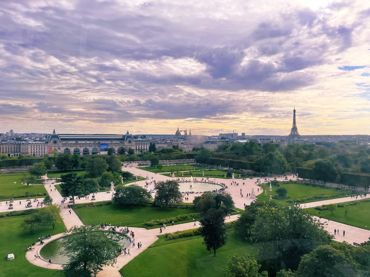 Parisienne_7501's tweet photo. Vu du ciel 🤩😍 #paris #tuileries #eiffeltower #montmartre #travel #visitparis #visitfrance #photooftheday #cloudysunday #vuduciel #parisjetaime @VIParis @Paris_all_about @jmlpyt @paris https://t.co/Mr7BnhFpyC
