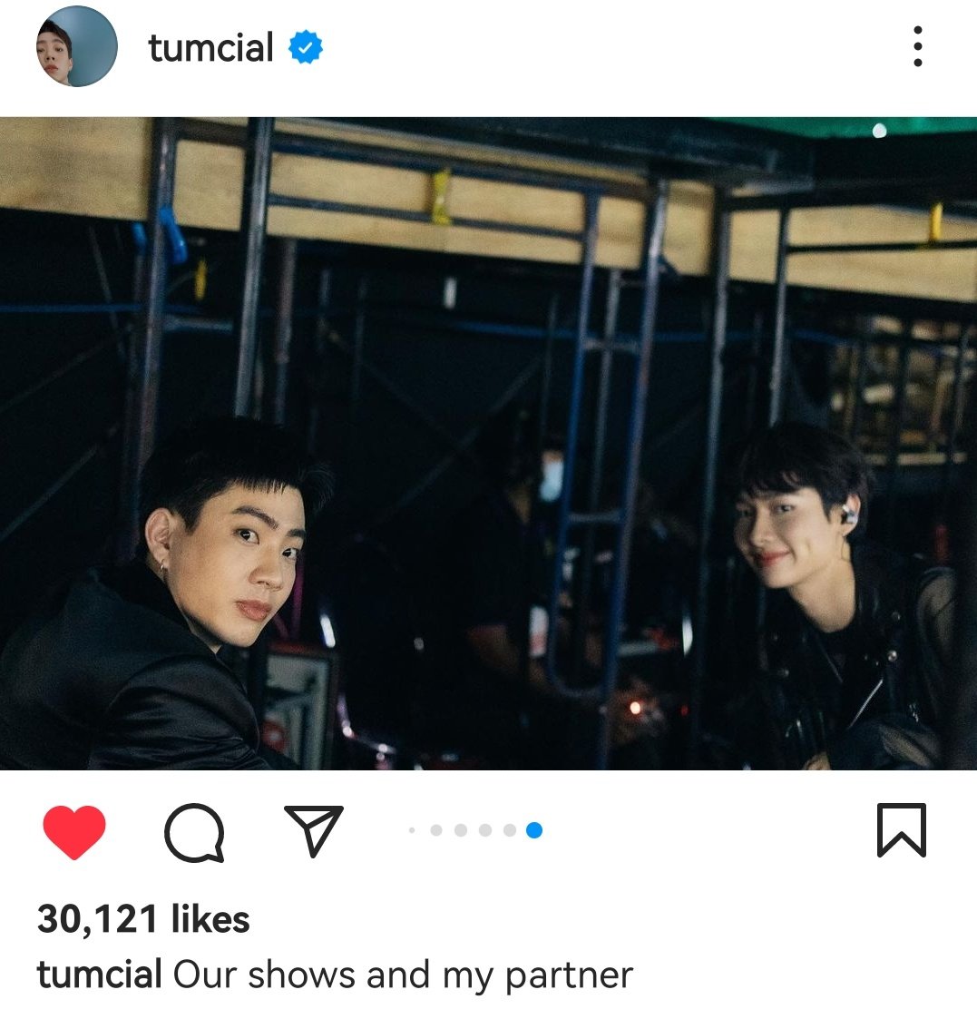 hourlyog's tweet image. #ออฟกัน​ #offgun

2016 🤡                         2022 😳
