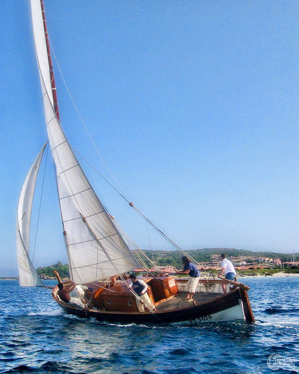 OnoNanni's tweet photo. Vela Latina. #italy #sardinia #portorotondo #photography #sailboat #latinsail #woodenboat #photographer #seascape #seashore #seaside #sea #fiv #vela #regata #mare #mediterraneo #sardegna https://t.co/eiLu7eavY3