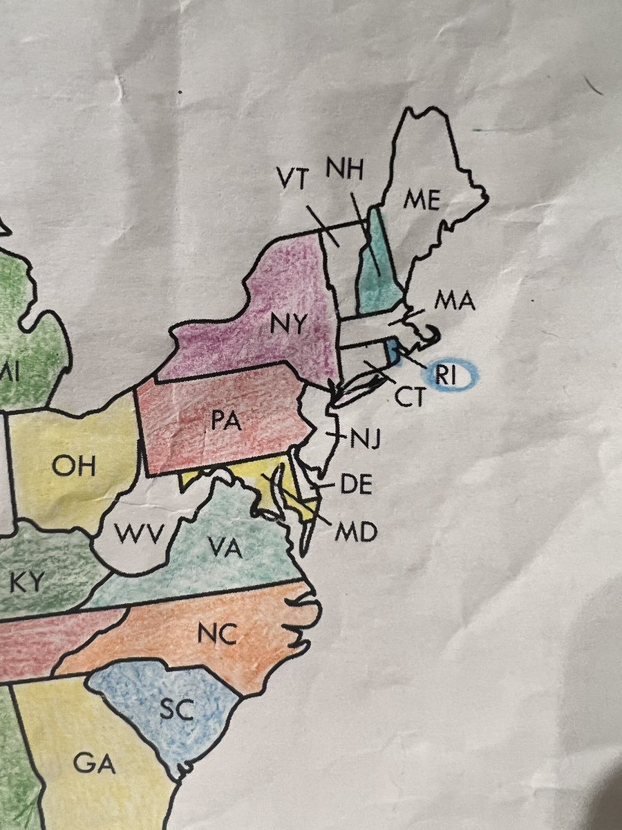 AlliePostcarder's tweet photo. #PostcardsToVoters for #TrueBlueJen in #RhodeIsland ! Primaries matter because every election matters! And I got to get creative coloring in my map 😁 https://t.co/N4uPY59eeN