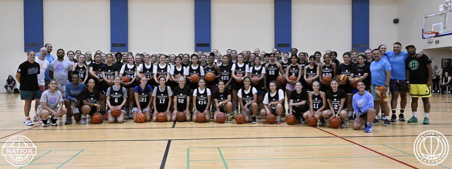 marynking22's tweet photo. Thank you coaches for the great weekend of work at @ELITEisEARNED @Hoopofficial @CoachMosleyJr_ @ChrisHansenPSB and so many more. Great playing with and against so many @treeofhopeeybl players! #CMOSeattle https://t.co/sfWp8FRRlK