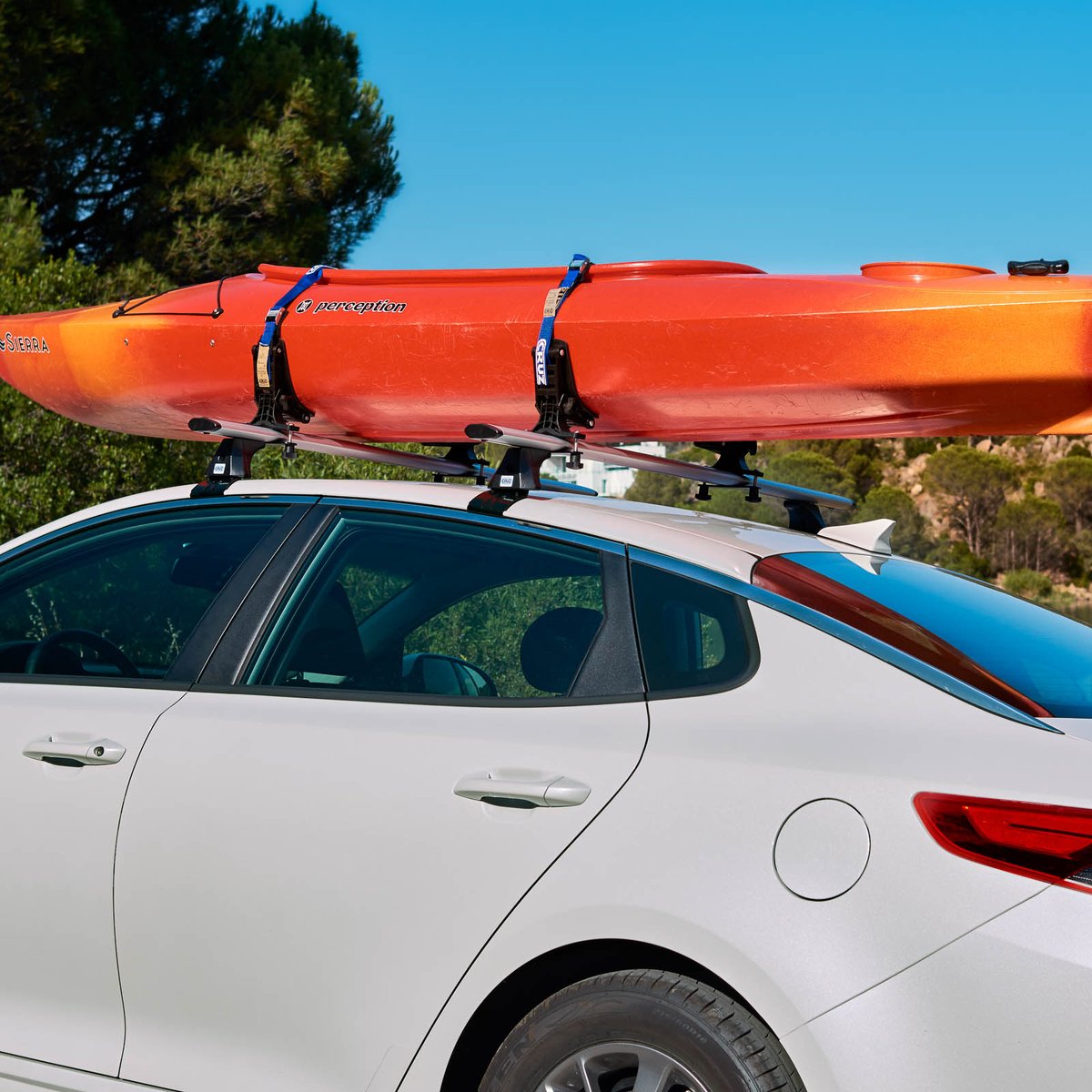 Cruzber1963's tweet photo. ¿Hoy es día de kayak?
CRUZ Rafter es un portakayak diseñado para el transporte cómodo y seguro de un kayak en posición horizontal sobre el techo del vehículo.
+ info: https://t.co/dbYF17Ynvb

#cruz #cruzber #cruzrafter #kayak https://t.co/JBbdzjUost
