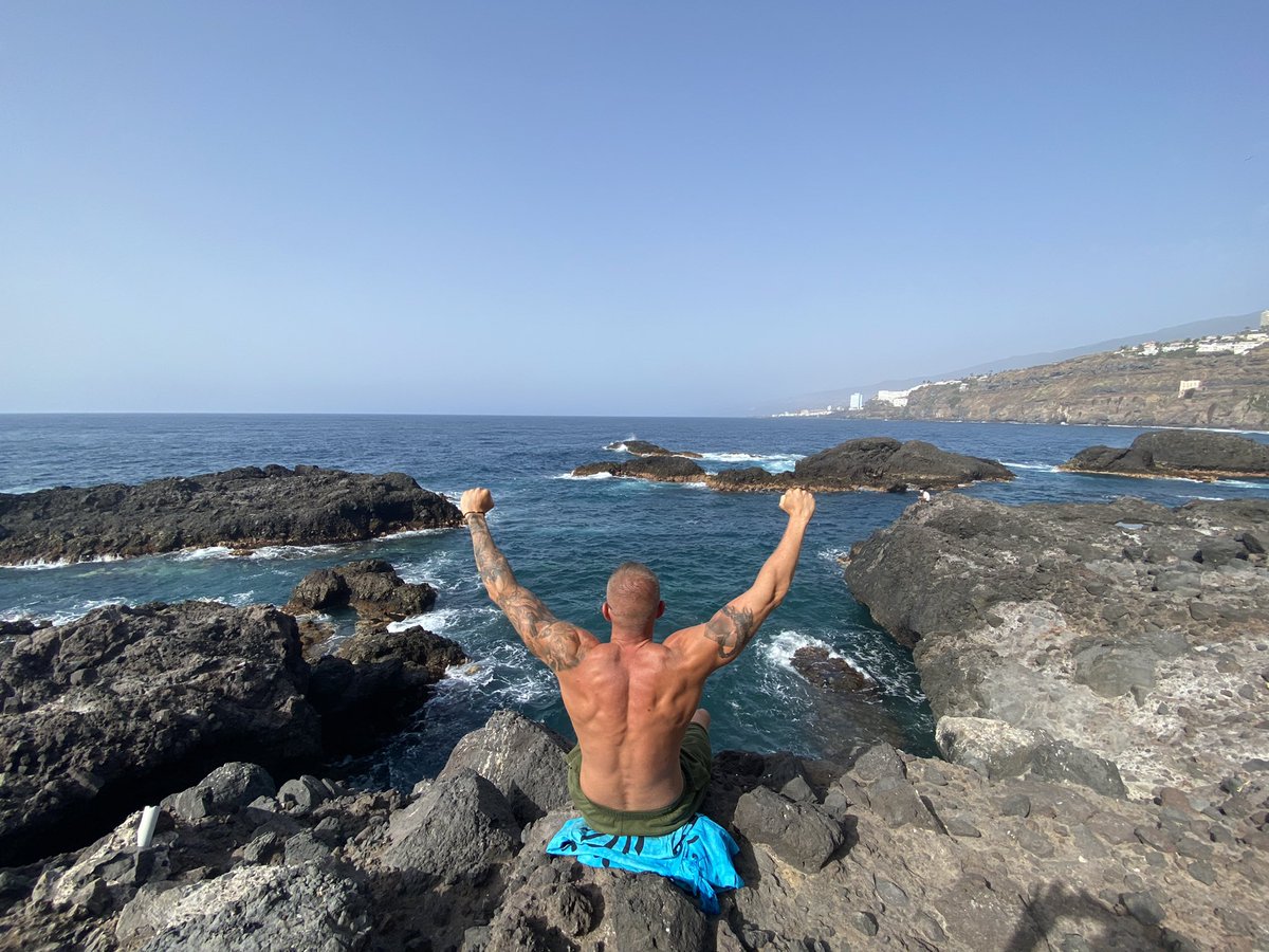 Mrmssexx's tweet photo. #tenerife #LifeisBeautiful #mymen #onlyfans #onlyfanspromo #lookatme #LookBothWays #onlyfanLEAKS https://t.co/Y0YTl5gRHN