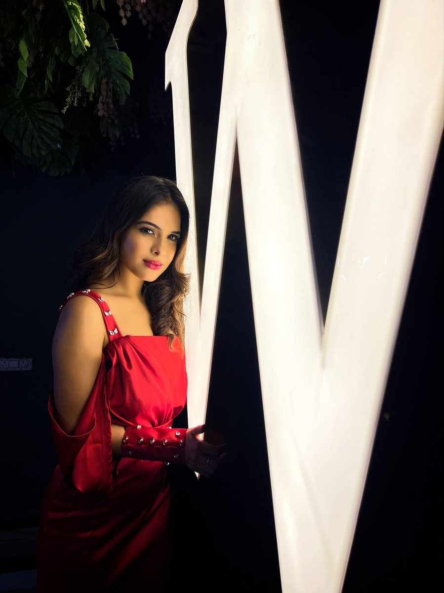 Nehhaamalik's tweet image. About last night at the Grand Opening of @thewalk_restaurant 
:
Wearing @kairs_by_akansha_kashyap 
Event managed by @nanaks_world 
:
#aboutlastnight #redgown #eventtime #reddress #ghaziabad #delhi #guestappearance #ribboncutting #pollywood #bollywood #nehamalik #punjabiactress