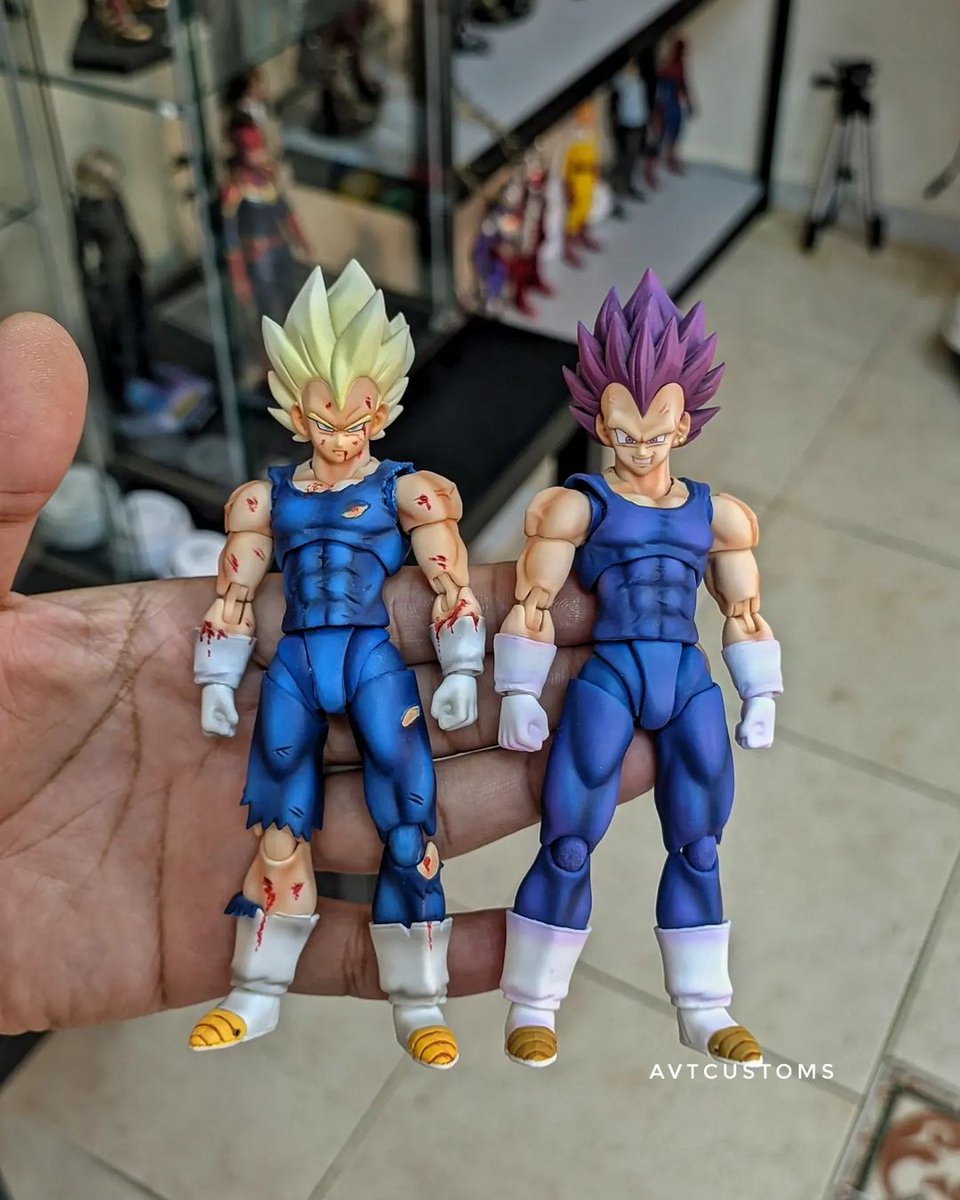 avtcustoms's tweet photo. Same Brand, Different Paint Approach
/
3rd Party Vegeta Repainted
/ https://t.co/nxdHjd8bcn