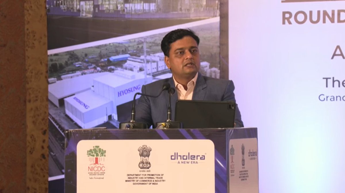 In his address today IAS officer Shri Hareet Shukla MD, DICDL, stated that #DholeraInternationalairport will be operational in the next 4 years, along with that 15% of the Ahmedabad – Dholera Expressway is already completed and will be fully completed by Dec 2023.💥💥

#Dholera