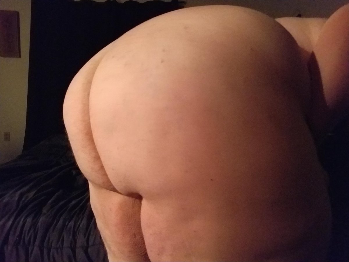 TheBigBootyChub's tweet photo. It's been too long. Who's going to fill me up? https://t.co/5pVQvxXLaW