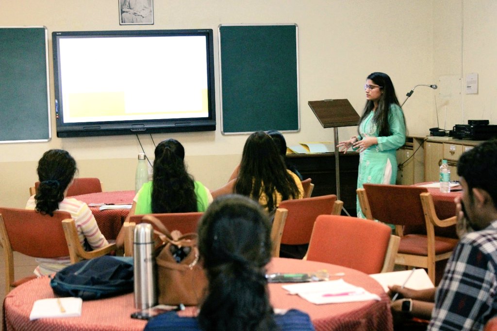 PRIA_India's tweet photo. At the 2nd #youth4governance training workshop "#participation is all about giving #equalchances - with #nodiscrimination or domination over others" Engaging conversations about participation @graamresearch @seidel_hanns @jssstuniv https://t.co/kEpsvU1yH1