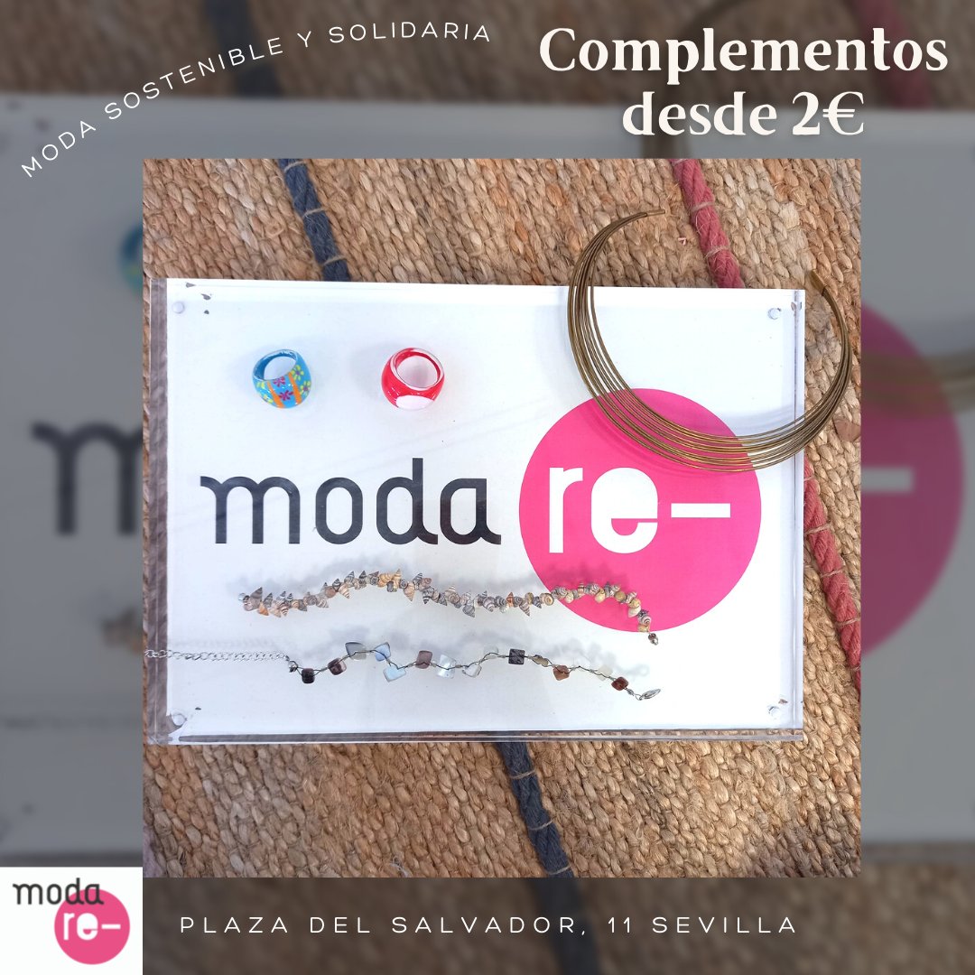 ModareSevilla's tweet photo. Los #complementos son sostenibles y solidarios, también😌 Anillos de colores, collares, pulseras… Termina tu outfit y hazlo inigualable conjuntándolo con complementos en tendencia💍👛🌈 Muestra tu personalidad con la moda😉🙌 ¿Cuál es tu favorito?😊♻️
#modaSevilla #segundamano https://t.co/Mszt0WIdnH
