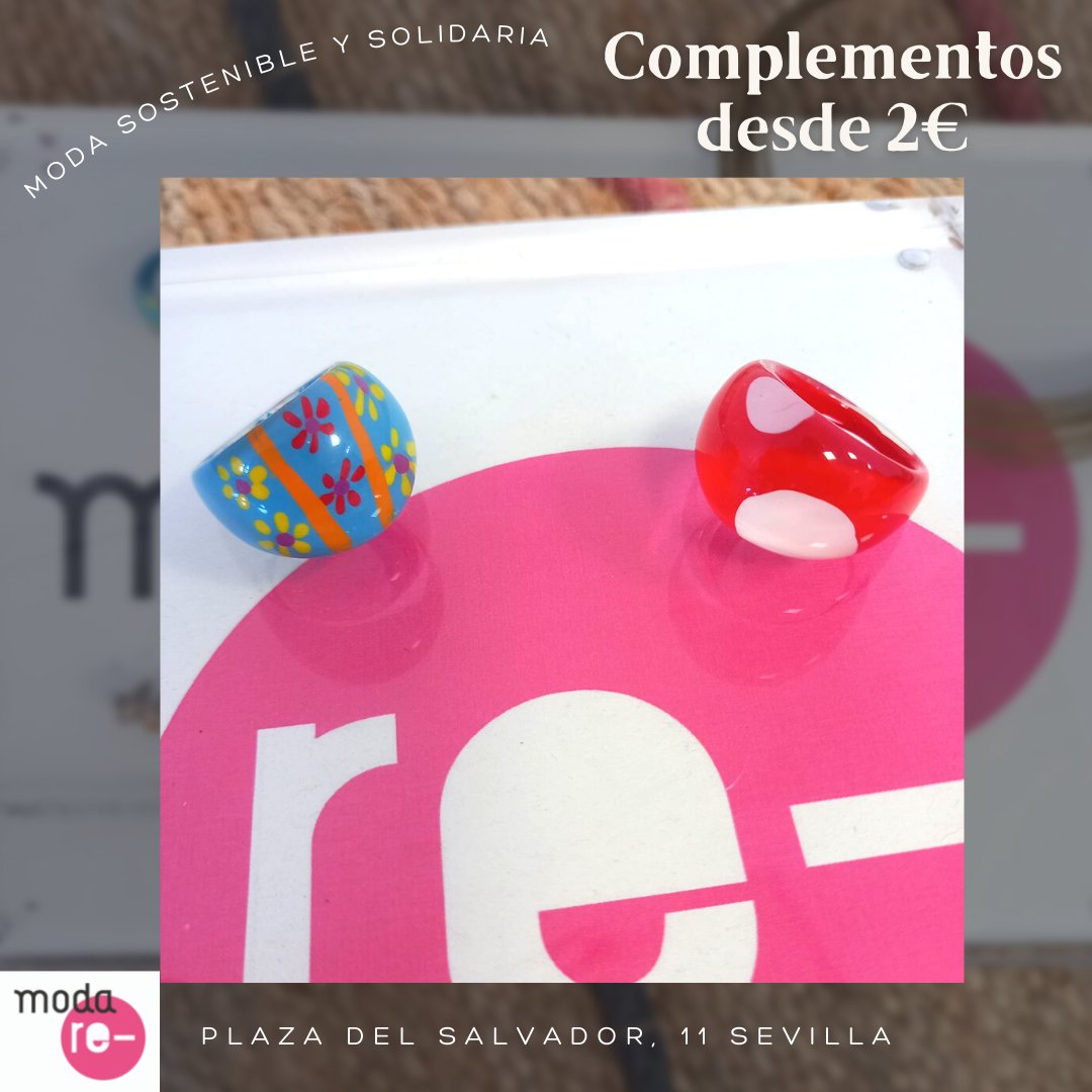 ModareSevilla's tweet photo. Los #complementos son sostenibles y solidarios, también😌 Anillos de colores, collares, pulseras… Termina tu outfit y hazlo inigualable conjuntándolo con complementos en tendencia💍👛🌈 Muestra tu personalidad con la moda😉🙌 ¿Cuál es tu favorito?😊♻️
#modaSevilla #segundamano https://t.co/Mszt0WIdnH