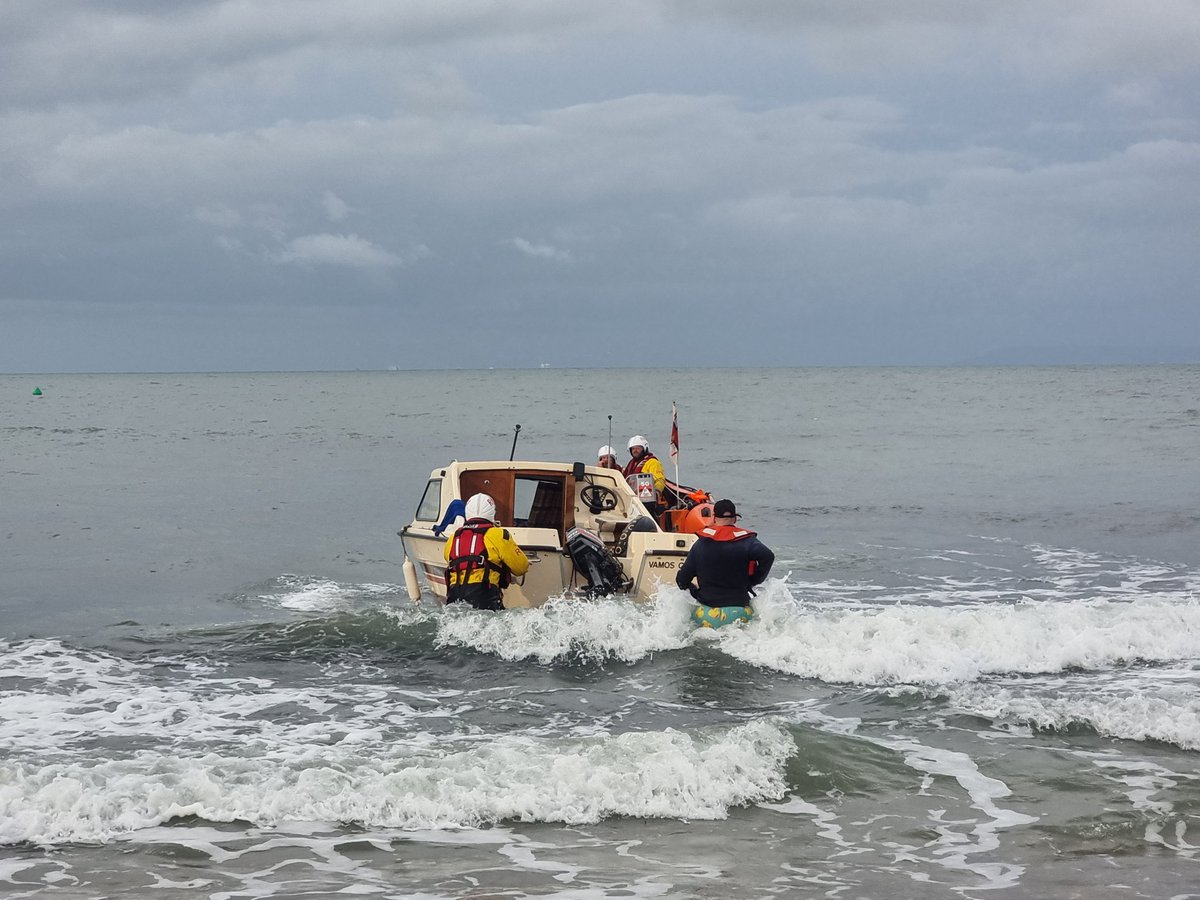 Selsey Coastguard tweet media