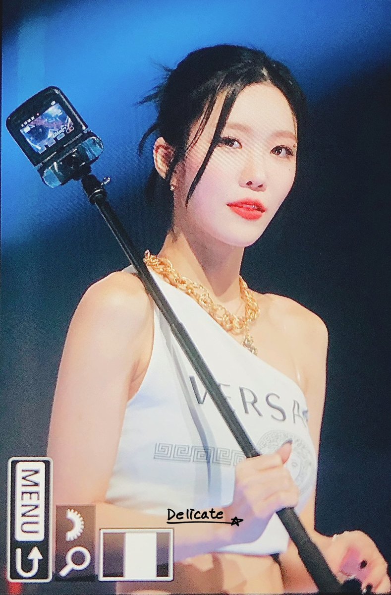 delicate_dw's tweet photo. 220821 진짜 넘나 신나보여 오늘은 ㅠㅠㅠㅠ 사랑행 겸둥이 #우주소녀 #다원 #WJSN #DAWON https://t.co/E7Q5cvS3UT