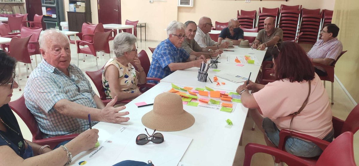 CtCSostenible's tweet photo. 👪Los #vecinos de #Perín reflexionaron en el #taller de #diseño sobre un espacio en desuso✏
P͟r͟o͟p͟u͟e͟s͟t͟a͟s͟⬇
🔘Creación de una zona #biosaludable y de juegos para #mayores
🔘Un área #infantil adaptada y escenario para las fiestas locales
#AAVV #ParticipaciónCiudadana https://t.co/msPrcuSihO