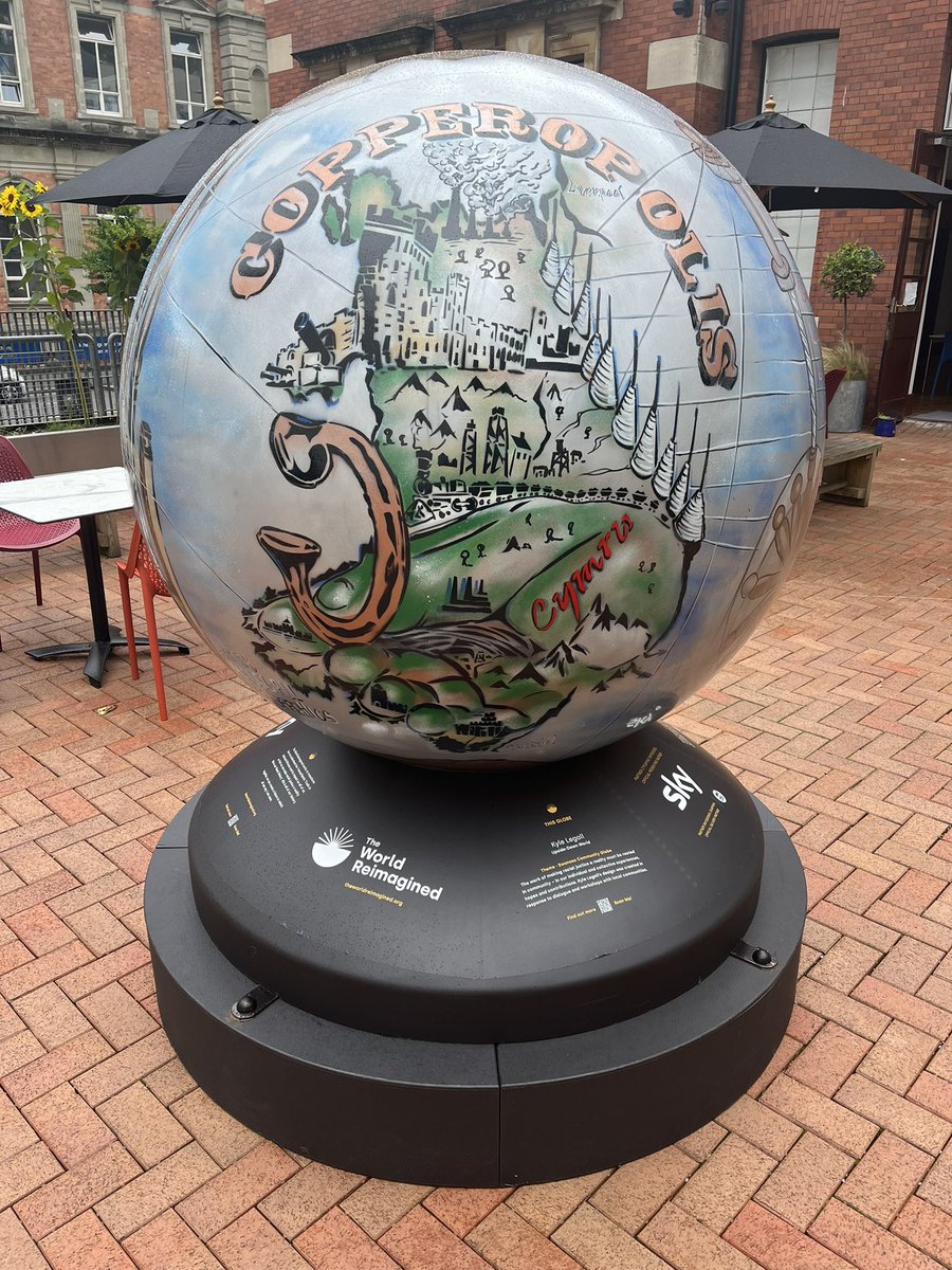 rapclassroom's tweet image. The relationship between chattel slavery and Swansea’s industrial development as ‘Copperopolis’ is explored through this globe by @kylelegall is at the @GlynnVivian. 1 of 10 globes on the @TWR__org trail in the city.