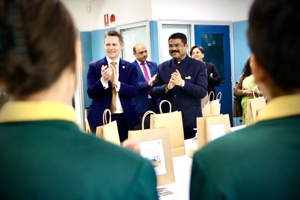 A fantastic afternoon at Homebush West Public School with Indian Education Minister <a href="/dpradhanbjp/">Dharmendra Pradhan</a> and local MP <a href="/SallySitou/">Sally Sitou MP</a>