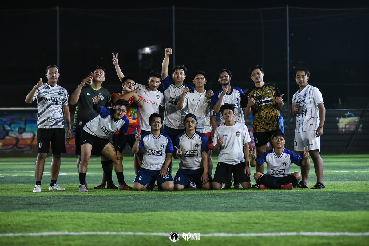 faathrosy's tweet photo. Doa terbaik! 
SALAM OLAHRAGA FC ✊🏻 https://t.co/omQjaDaCs8