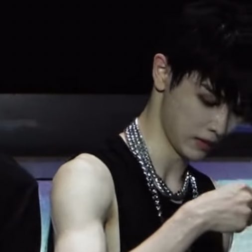 เด็ก03กับ01เว่อมาก