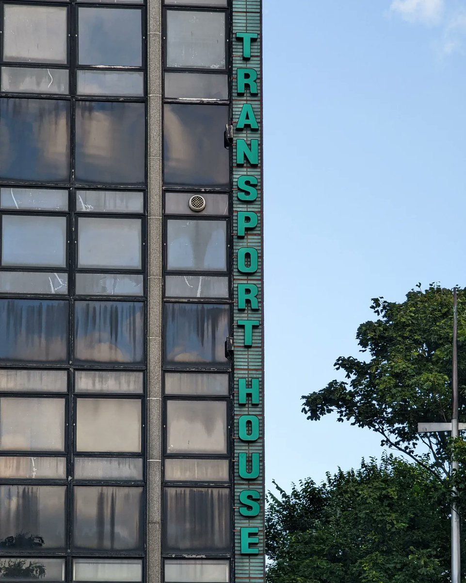 Transport House built 1959 by JJ Brennan as the Belfast HQ for the Amalgamated Transport and General Workers Union. NI's youngest Listed Building, designated in 1994! #ModernistMonday 1/2