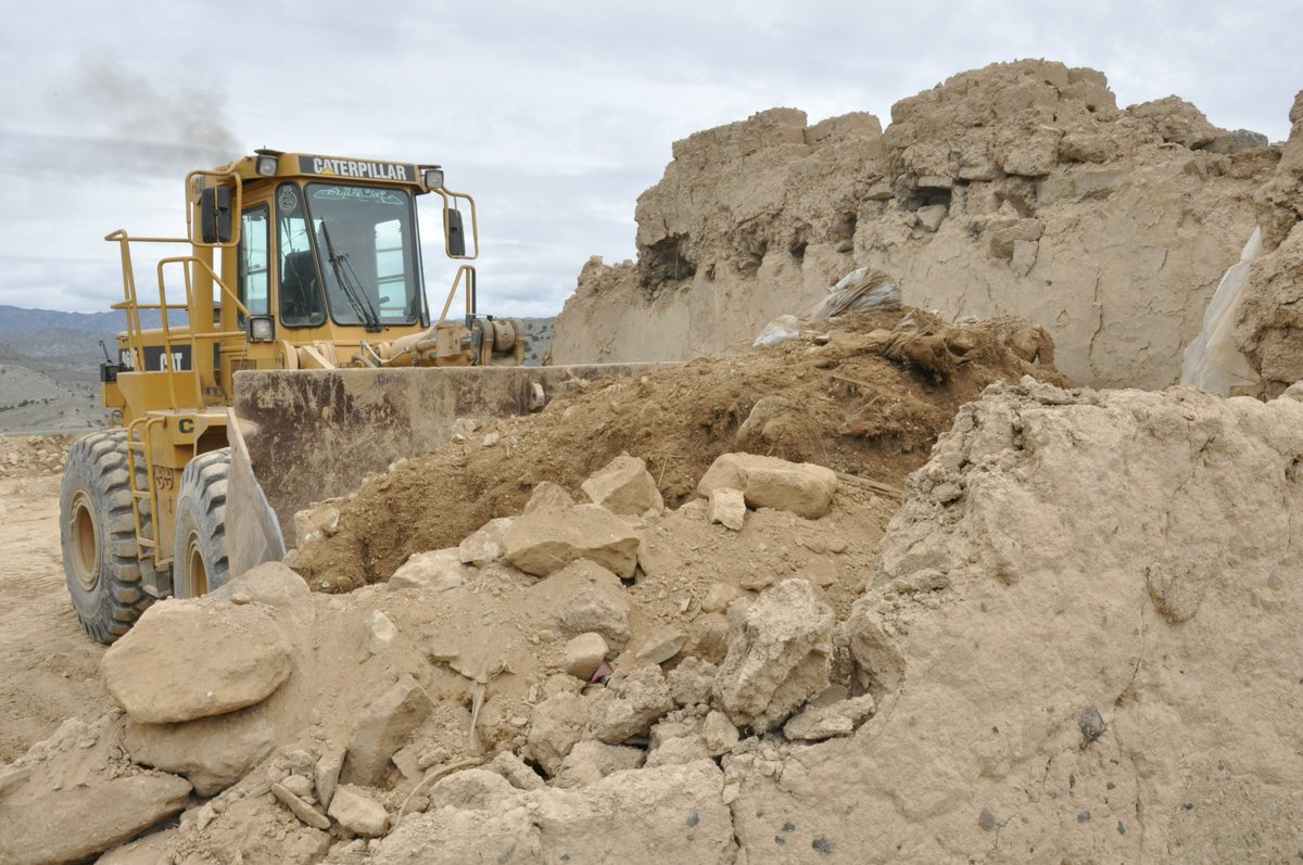 UNHCR Representative Leonard Zulu laid a foundation stone in Raghzai village, Barmal District as the agency started a US$ 14 million community-based construction effort to build 2,300 earthquake-resilient houses to help residents devastated by the deadly 22nd June quake.