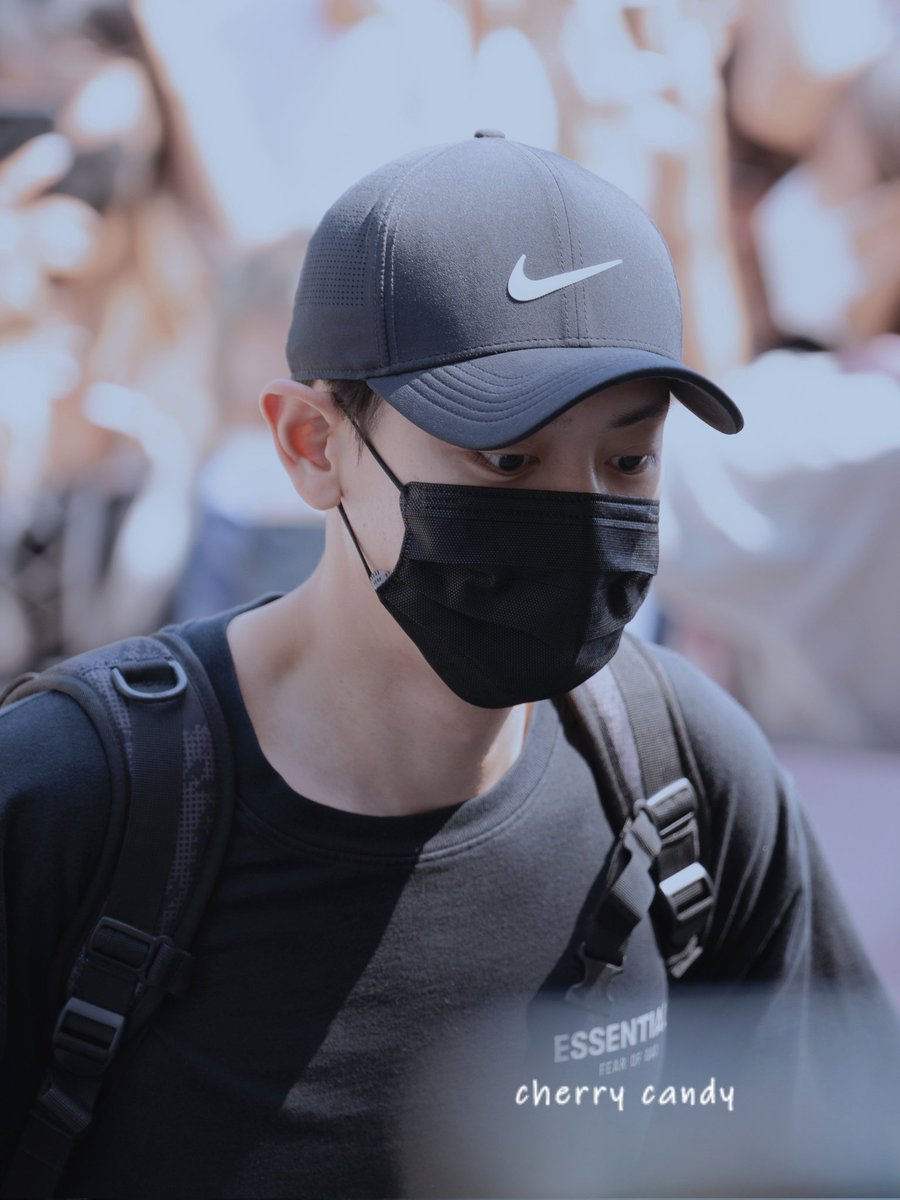 loey__channie's tweet photo. 220821 D-55 Musical Blue Helmet : Meissa's Song
๐ love kick and another hard kiss ><
๐ CTTO ๐ค
#LamanIsBack
#๋ผ๋ง_์ฐฌ์ด์ด์_๋
ธ๋
#MeissingChanyeol
#์ฐฌ์ด #CHANYEOL๏ธ https://t.co/9kmlxUz40D