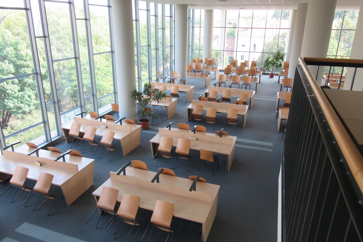 Uni_Szeged's tweet photo. Starting from today, the SZTE Klebelsberg Library is open again 📚
To learn about the opening hours, visit their official website 📖🔓https://t.co/ZfNhseenfx
#UniversityofSzeged #StudyinSzeged #KlebelsbergLibrary #SZTE
Photo by 📸 Library Szeged https://t.co/xeYLr1pOPA