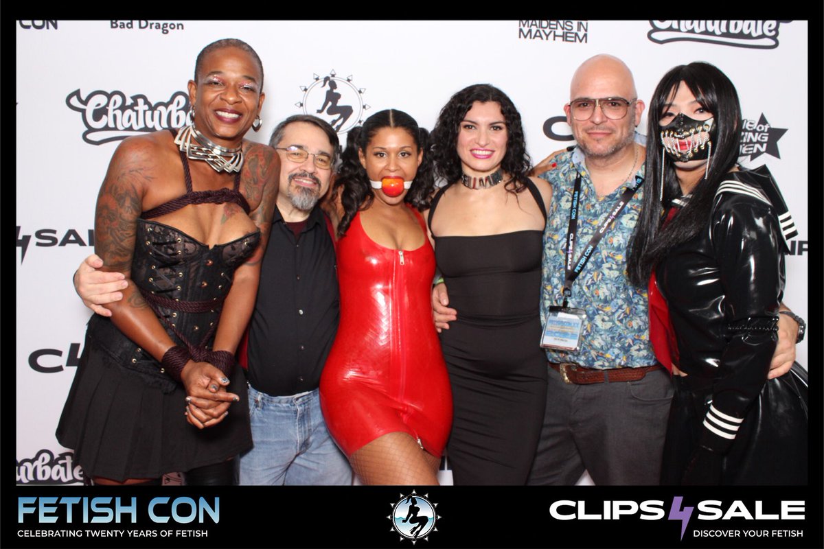 My kinda people! Left to Right <a href="/Favorite_76/">Favorite76</a> <a href="/SnidleyDR/">SnidleyDoRight</a> @CalBPromo <a href="/PetePistolProd/">PETE PISTOL/PYSTOL ➖💦🔴💦➖🦶🏼</a> <a href="/Sumiinomi/">Sumii 舒密</a> #kinksters
