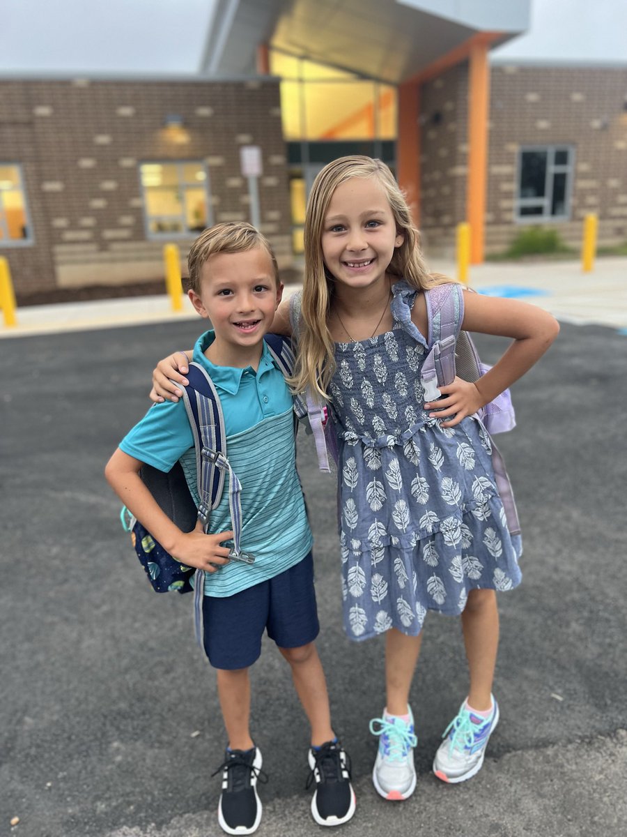 Happy first day Fairfax! My two kids are excited for a great first day! <a href="/FoxMillES/">Fox Mill ES</a> #FirstDayFairfax