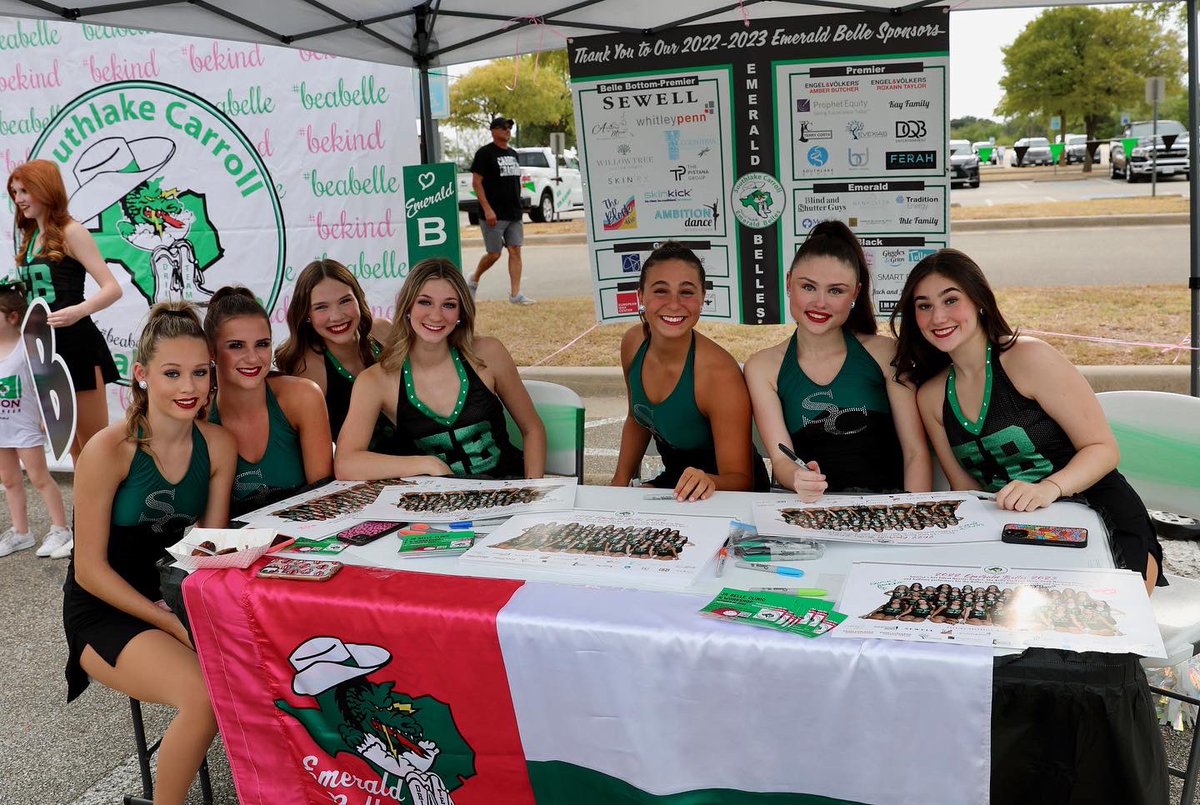 EmeraldBellesTX tweet media