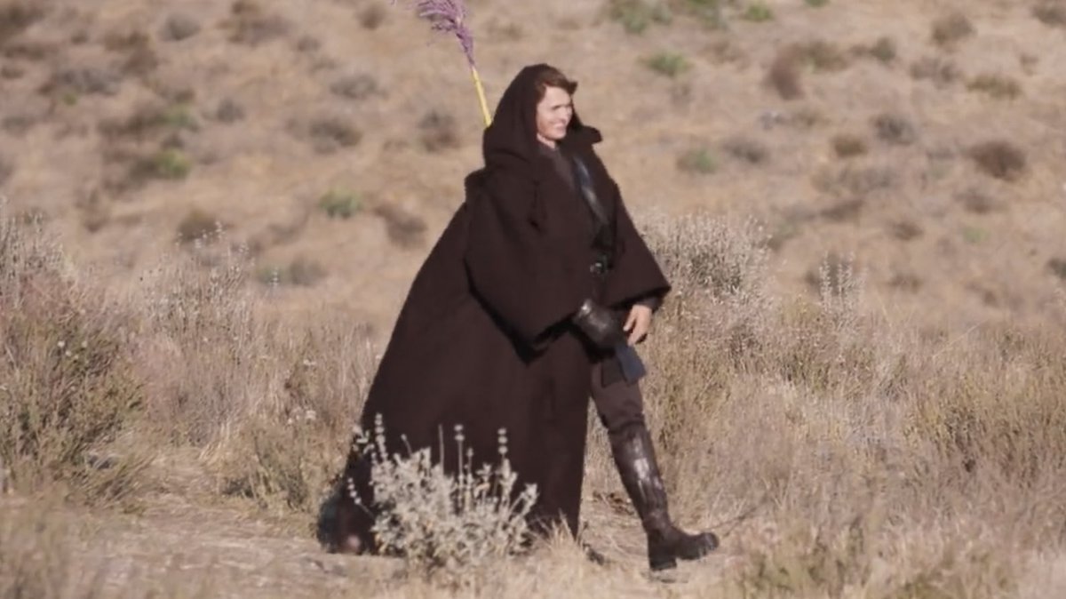 vadersanakin's tweet photo. HAYDEN CHRISTENSEN AS ANAKIN SKYWALKER IN 2022 IS EVERYTHING https://t.co/RWFLdLzSRk
