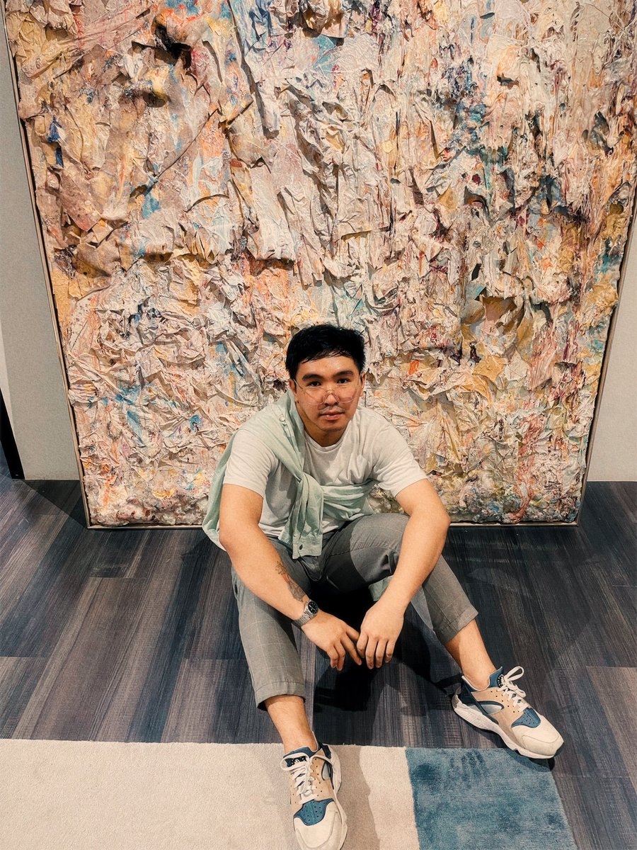 kennotskiee's tweet photo. Photo op bago mabagyuhan sa daan.
~

#GrammerPH
#Designer
#Flexform
#Poliform
#Chillin
#Italia https://t.co/5zvRfNrecX