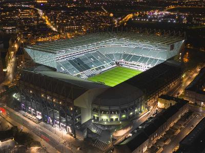 TTRStatto's tweet image. @NUFC at home in 2022:
 🟡 Watford  
 🟢 Everton
 🟢 Villa
 🟢 Brighton
 🟢 Wolves
 🟢 Leicester
 🟢 Palace
🔴 Liverpool
 🟢 Arsenal
 🟢 Forest
 🟡 Man City

🔒 26/33 points
St James' Park is a fortress once again #nufc