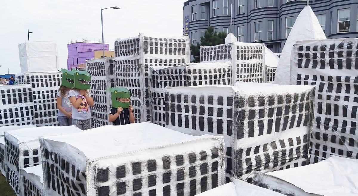 derbyfeste's tweet image. This will be full on family Feste fun! 

Great times for all the family with 100 square metres of model city maze by the brilliant @wrasuk 

#feste22 is on its way!!