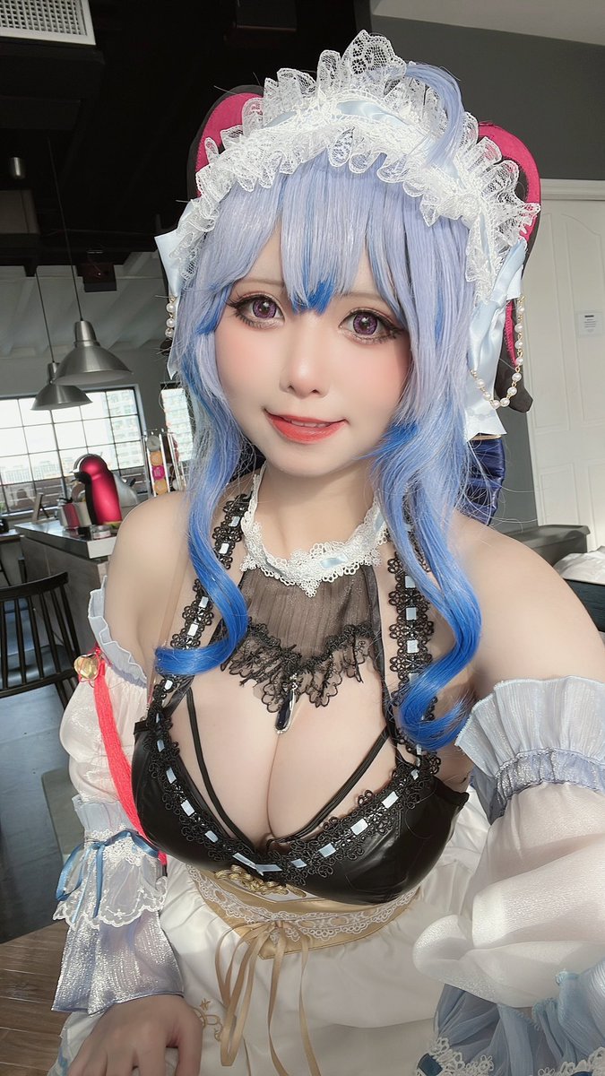 今天你們會被甘雨女僕一直洗版

#甘雨 
#原神 
#GenshinImpact 
#Genshin 
#Ganyu 
#コスプレ 
#メイド https://t.co/0cIxgsiJfp