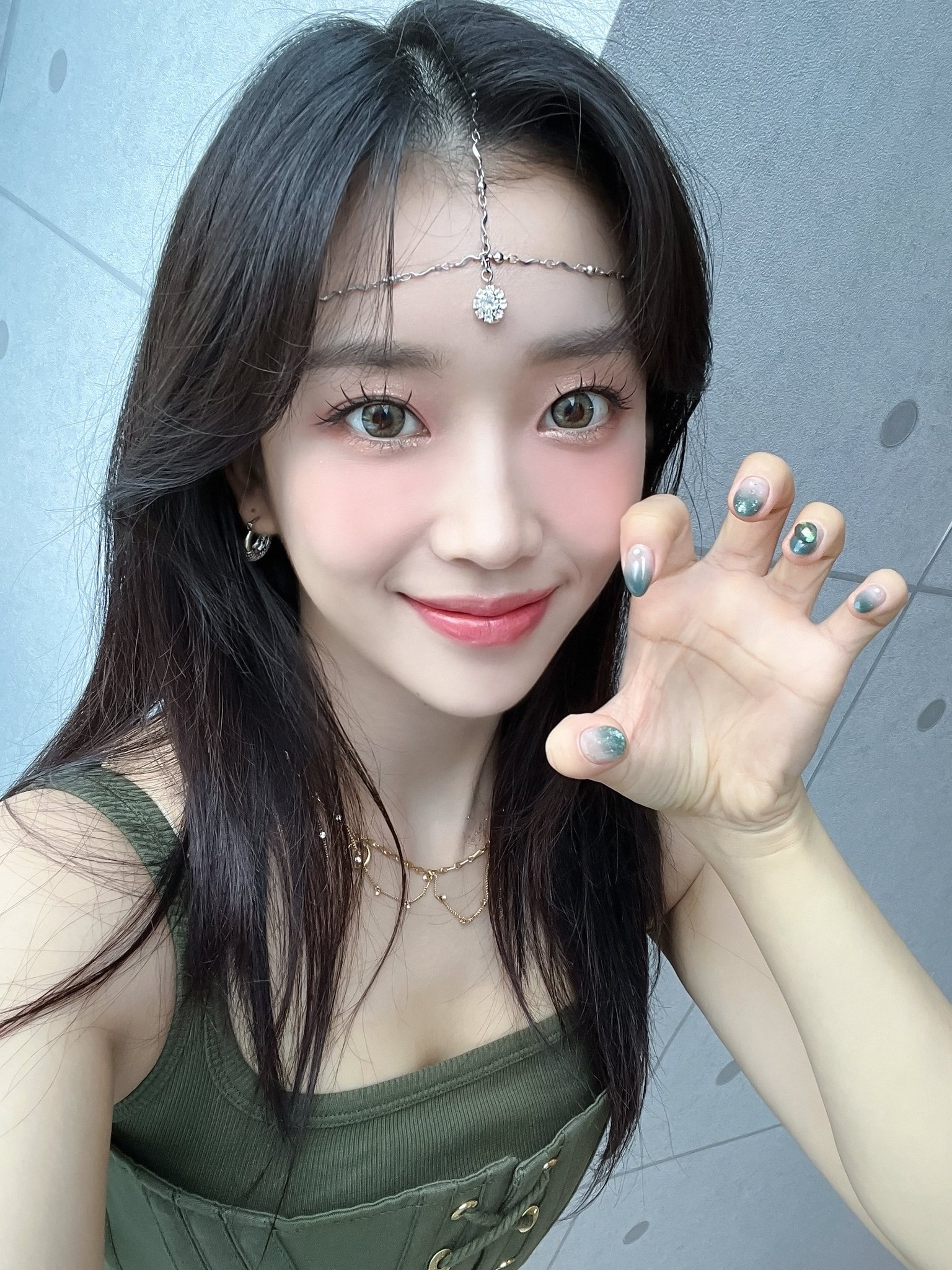stayc sumin pics on Twitter: "we need love music show behind 2 https
