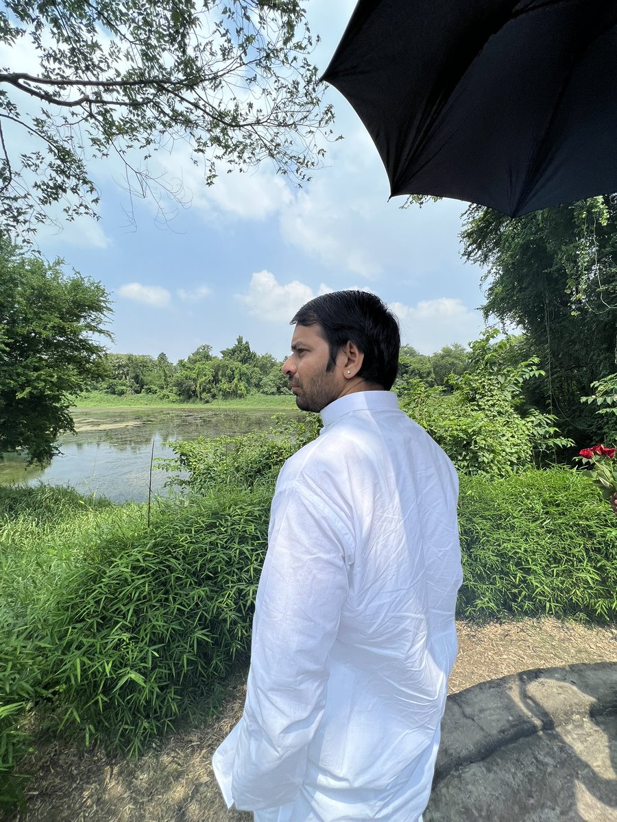 TejYadav14's tweet photo. सचिवालय स्थित राजधानी जलाशय में जाकर विदेशी मेहमान पक्षियों को देखा और उनकी देखरेख कैसे की जा रही है इसके बारे में जानकारी ली ,साथ ही जलाशय का निरीक्षण भी किया भी किया। https://t.co/iLCcW389YU