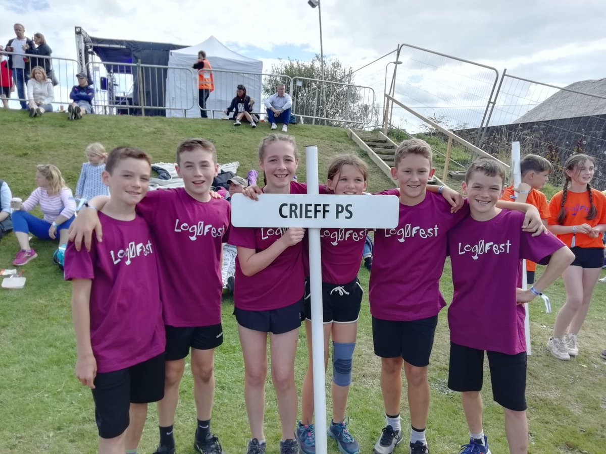 CrieffPrimary's tweet photo. What a great way to start the school year! P7 relay team winning at the Crieff Highland Games. Fantastic achievement. 🏃‍♂️🏃‍♀️🏆 https://t.co/W5IwIrHF2E