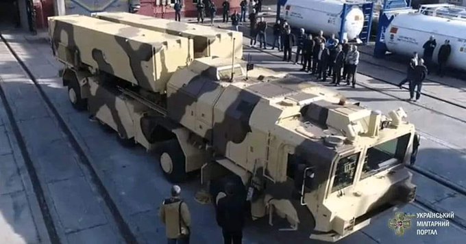 Сауды вернут Украине купленный у нее ракетный комплекс "Грім-2", который надежней, чем Искандер и лупит ракетами дальше, на 700км.
То есть ракеты ВСУ будут долетать до Москвы.