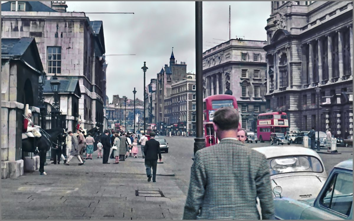 Fascinating Colour Photos of London from 1962 - : -  buff.ly/3Ac05I0