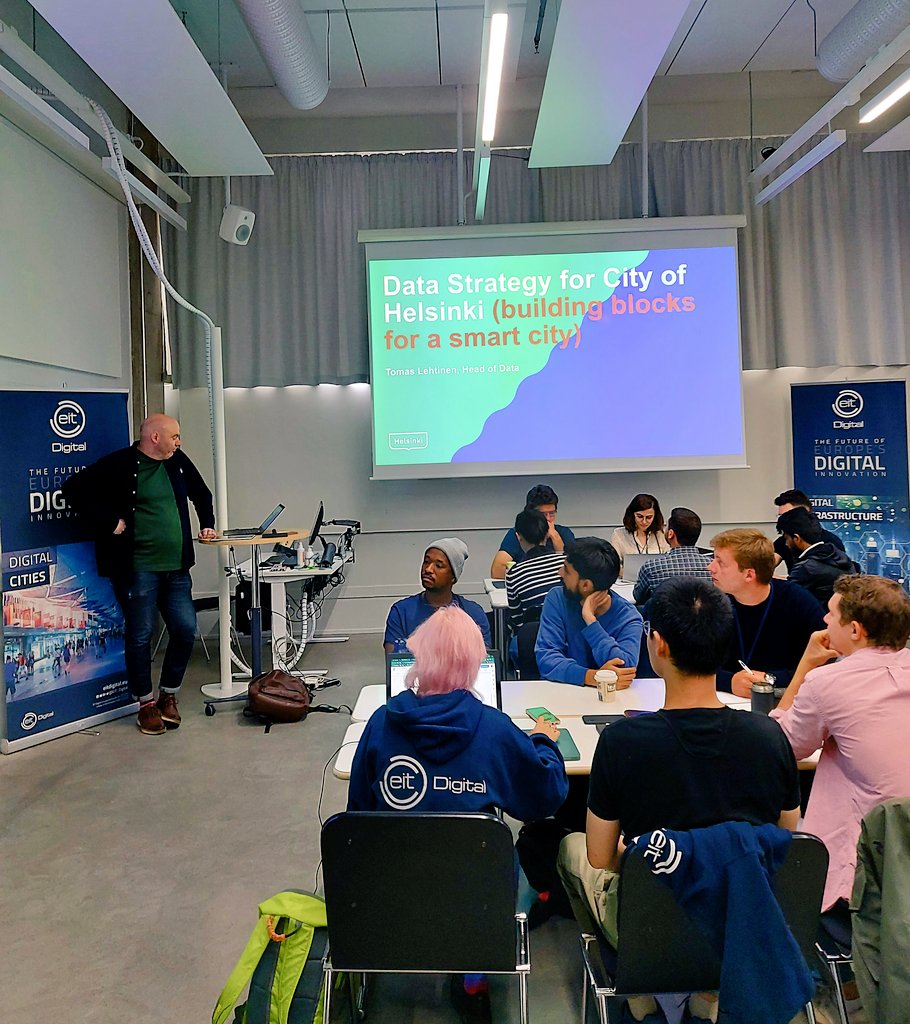 HTarabichi's tweet photo. @TomasLehtinen from city of #Helsinki explaining data strategy and #digitalization for services provided by the city during  #eitdigitalsummerschool at #aaltouniversity #digitalcities
@EIT_Digital #eit_digital https://t.co/WiurdPT4HU