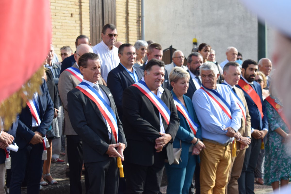 bouloc31's tweet photo. Ce dimanche, les communes de Bouloc et Villaudric ont rendu hommage aux victimes de la barbarie nazie. Les représentants des associations de mémoire et des collectivités se sont rendus aux différentes étapes de cette matinée commémorative riche en émotion. https://t.co/39UW02LqwT