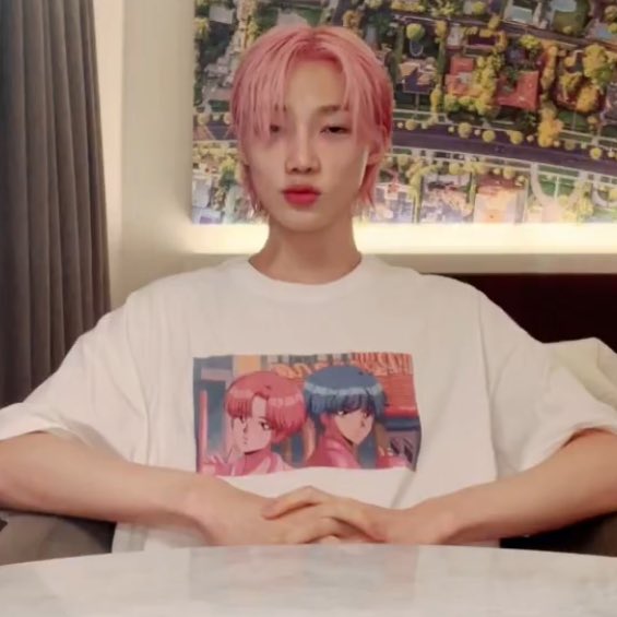 nyuserotonin's tweet photo. why is chanhee wearing a v and jimin boy with luv shirt 😭 https://t.co/tzeL2MFHSx