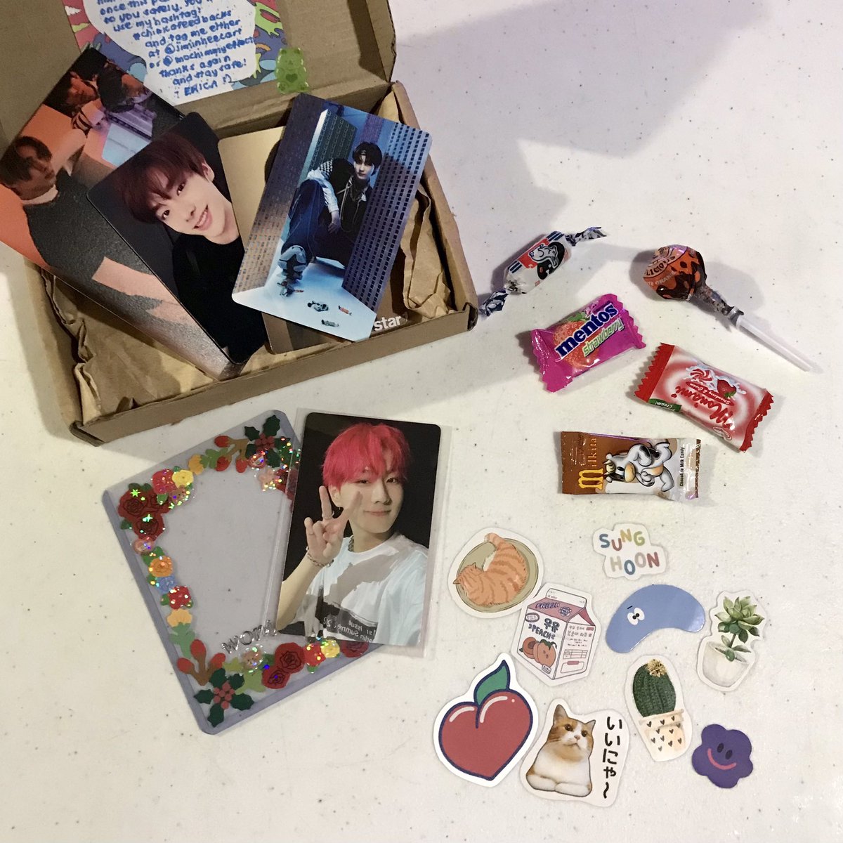 wonie_jwy's tweet photo. 💌
— today's happy mail ✿
hi erica! tysm for being so kind and for giving me constant updates. sobrang daming freebies, ganda pa ng quality ng unoff pcs ><
hope to buy from you again soon 🫶
@jiminheecart || #chimcafeedbacks https://t.co/ffaBHS8BZO