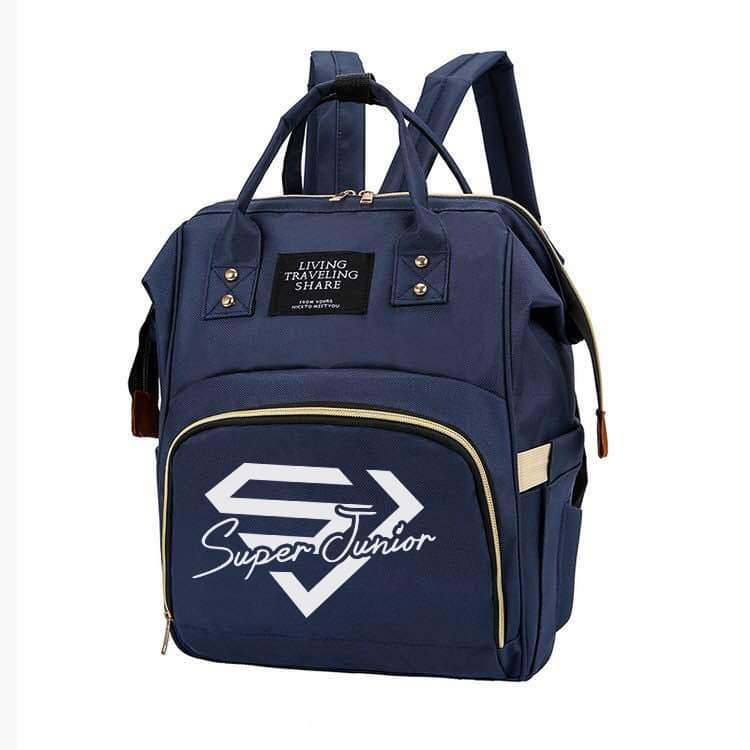 elfsupershop's tweet image. [ Super Junior ~ Back Pack ]

Hello, ELF! We have a few remaining stock of our back packs! Perfect for #F2FClasses2022! 

💙 Each bag comes with free sticker pack + photocard