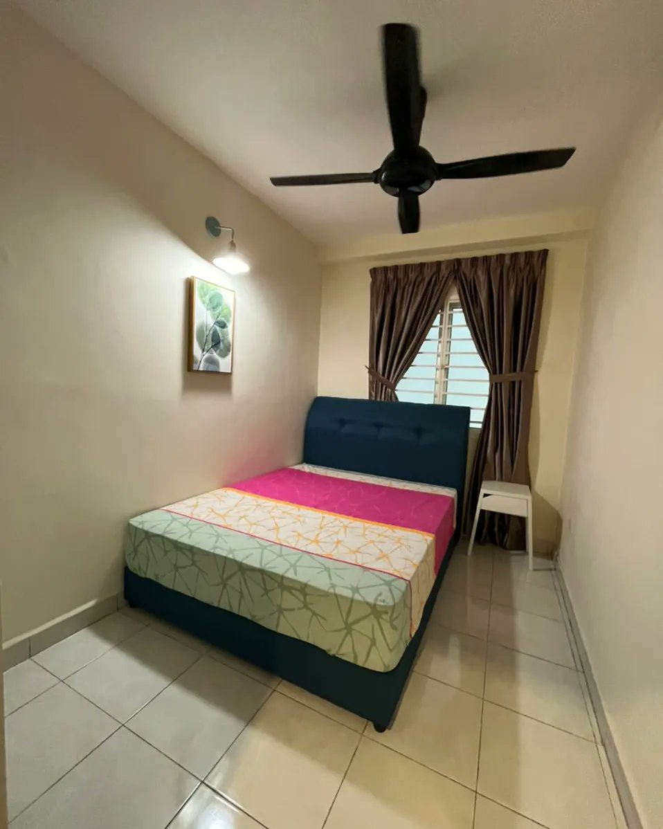 fikryzulkifly95's tweet photo. FOR SALE:  Cyberjaya 10 - Masreca FULLY FURNISHED

PRICE: RM330,000 (NEGO)
***Well Kept Unit***
- Freehold
- 850 sqft
- 3 Bedrooms
- 2 Bathrooms
- Fully furnished with all furniture https://t.co/k4hIRcvbPV