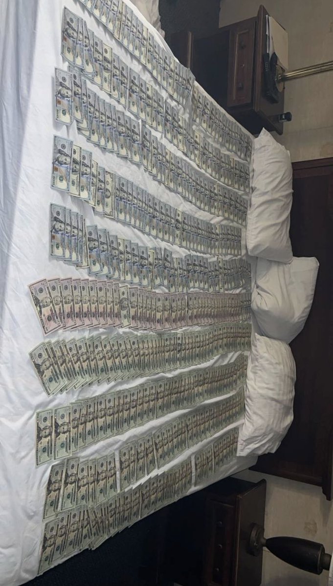 Mulaman31's tweet photo. ts to easyπ #methods for the low got vouchers if u donβt believe π€·π½ββοΈ #Telegram #scamming #telegrammethods #ccs #cclogs #bands #learnhowtomakemoney #howtomakemoneyonline #methodbible #bandz #onlyfans #fullz #glitches #easymoney #bitcoin #coinbase #coinbasemethod #cryptocrash https://t.co/CJJROAf3aI