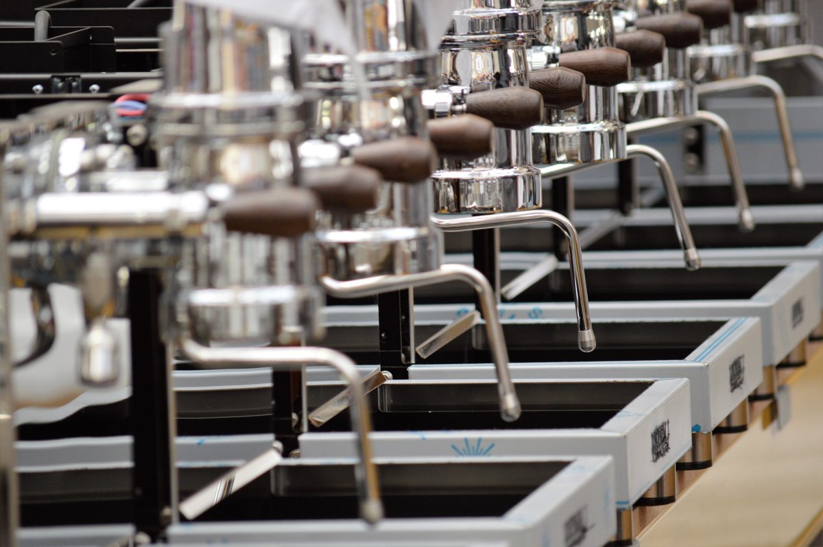 We are very proud to welcome Britain's Deputy Trade Commissioner to China, Tom Duke, to tour our production facility and discuss export growth opportunities in that country. The coffee sector in China is a vibrant one and British-made equipment is well received there!