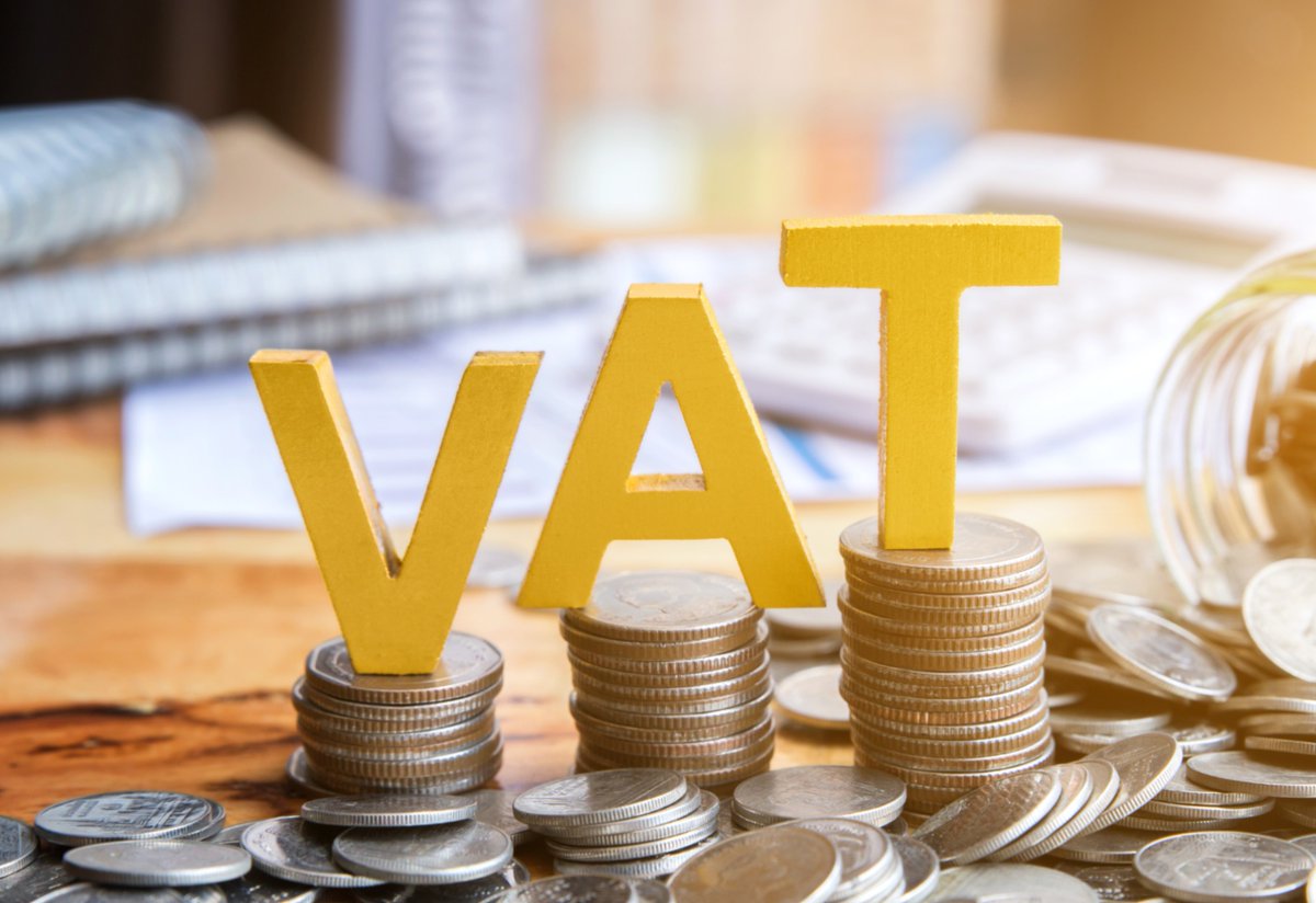 OfficeServUK's tweet photo. Dealing with VAT Registration? Could you benefit from being VAT Registered? Should you be VAT Registered? Check out our quick guide to VAT registration. #VAT #HMRC #TAX #OfficeServ https://t.co/9UW6Hyp8Mf https://t.co/CEgKbLiMw7