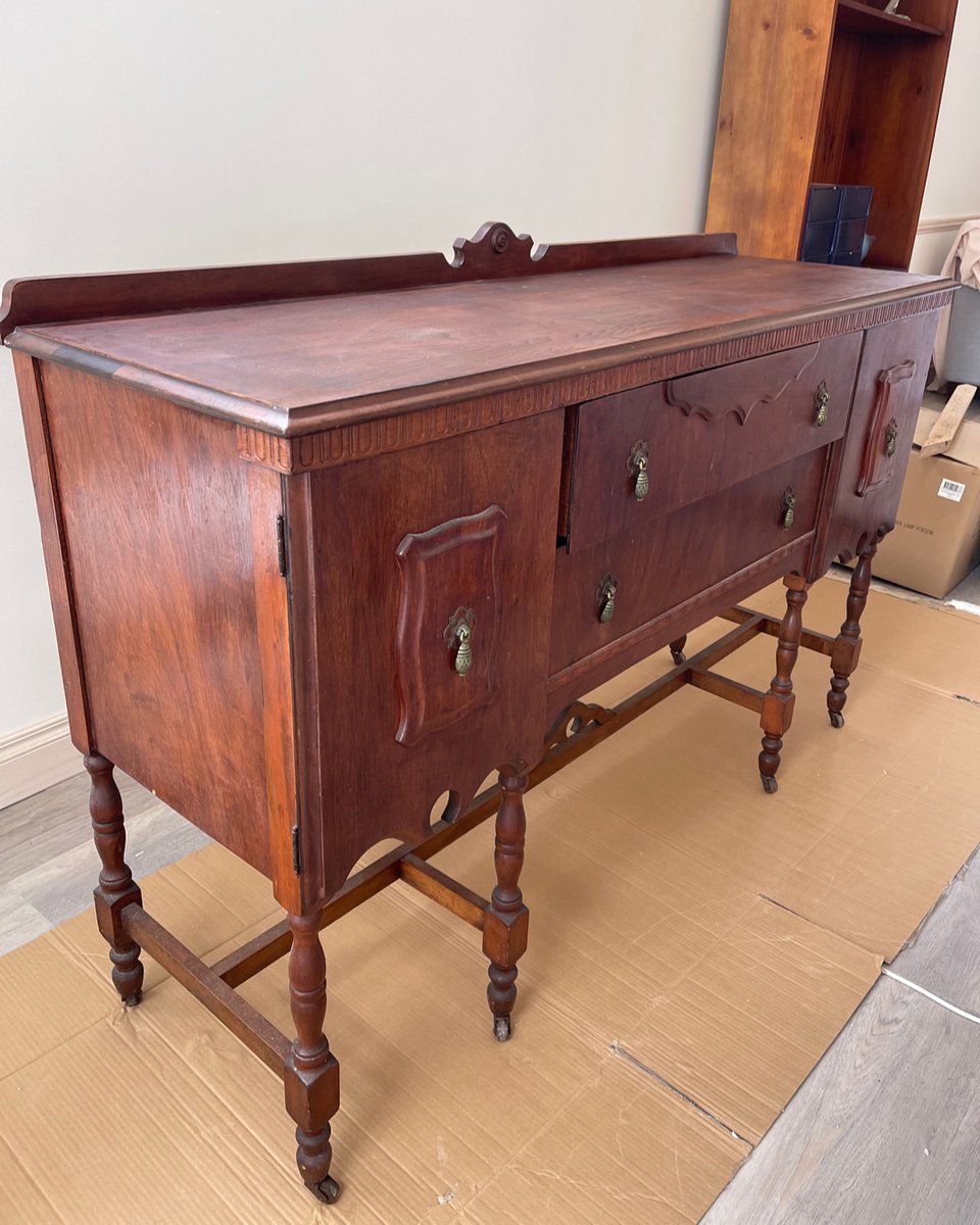 TheNaomiFindlay's tweet image. Check out this beauty I picked up on facebook market place!
I LOVE 💙 her!!
What colour do you think would look good on her? Let me know 👇
#naomifindlay #naomifindlaydesign #creatingbeautifulspaces #dreamhomeinteriors #designworkshop #stylingworkshop #australianhomes #hou